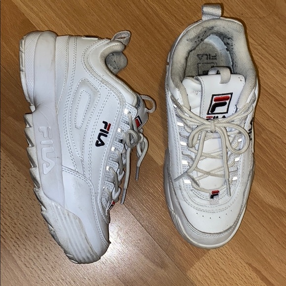 how to clean fila disruptor